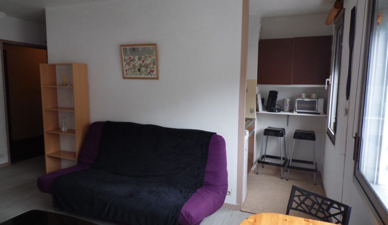 s3_standard_8353cb7472b3dd0867ab6d40ed17fad4afa38f2d