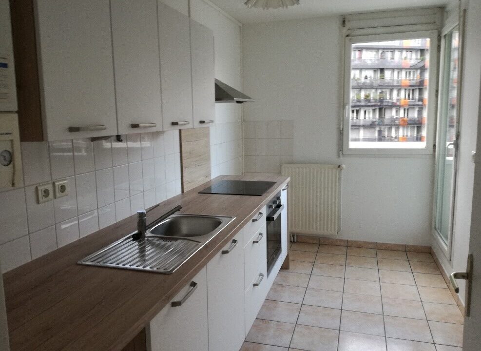 s3_standard_a750d4644652e7a3406e8cea66e5c6e396b5c177