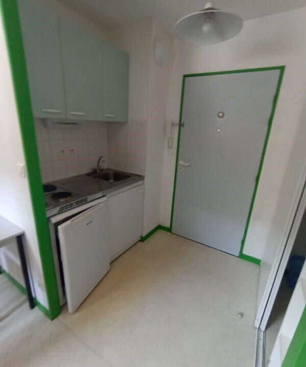 s3_standard_b334950c25e39eb9737ca72b94ca358349308aa9