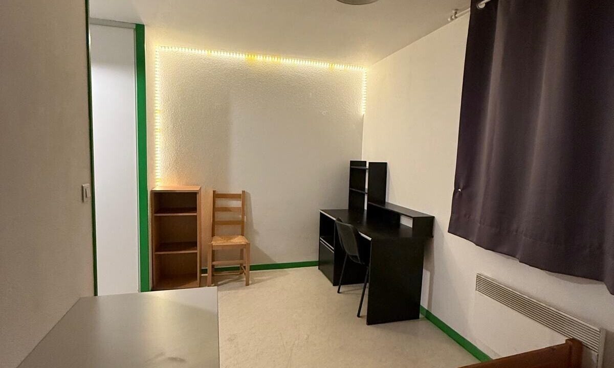 s3_standard_ecce5186ab508901f2f6b2f2aad63eb2ab91e84c