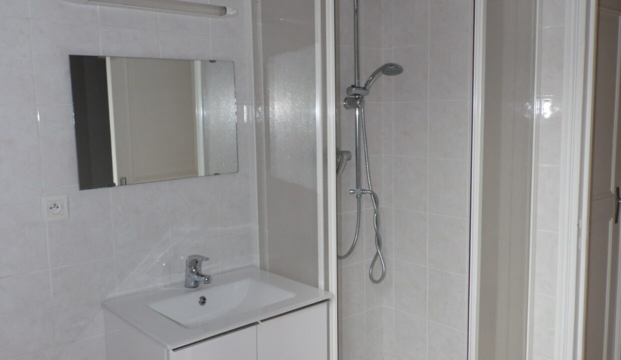 s3_standard_2fbedba0cf00b1e0d69076702de1afd9df09c7c6