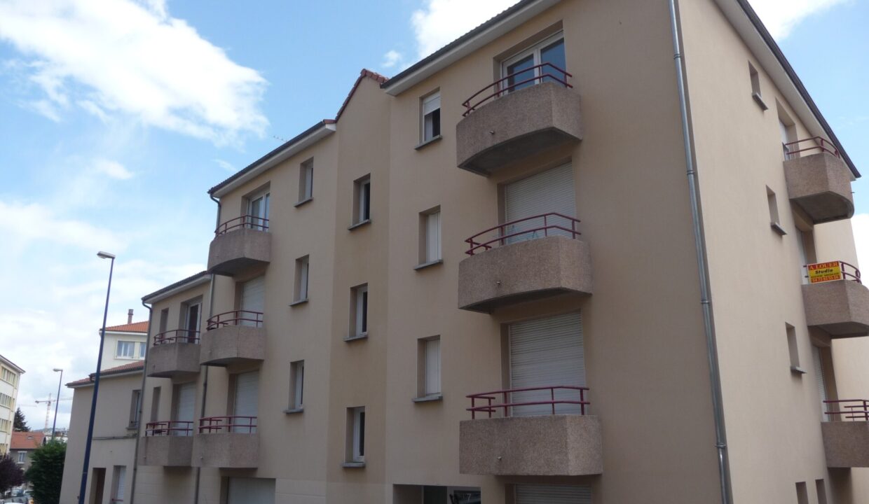 s3_standard_a9b74ec84f26773bc520d87257a18d3b77be276d