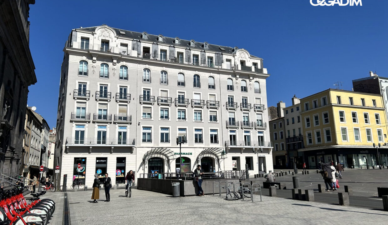 0001900011-CEGADIM63