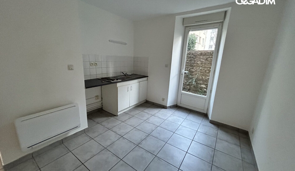 0005810005-CEGADIM63-2