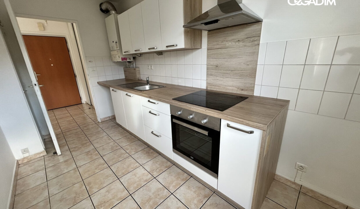 0011560111-CEGADIM63-2