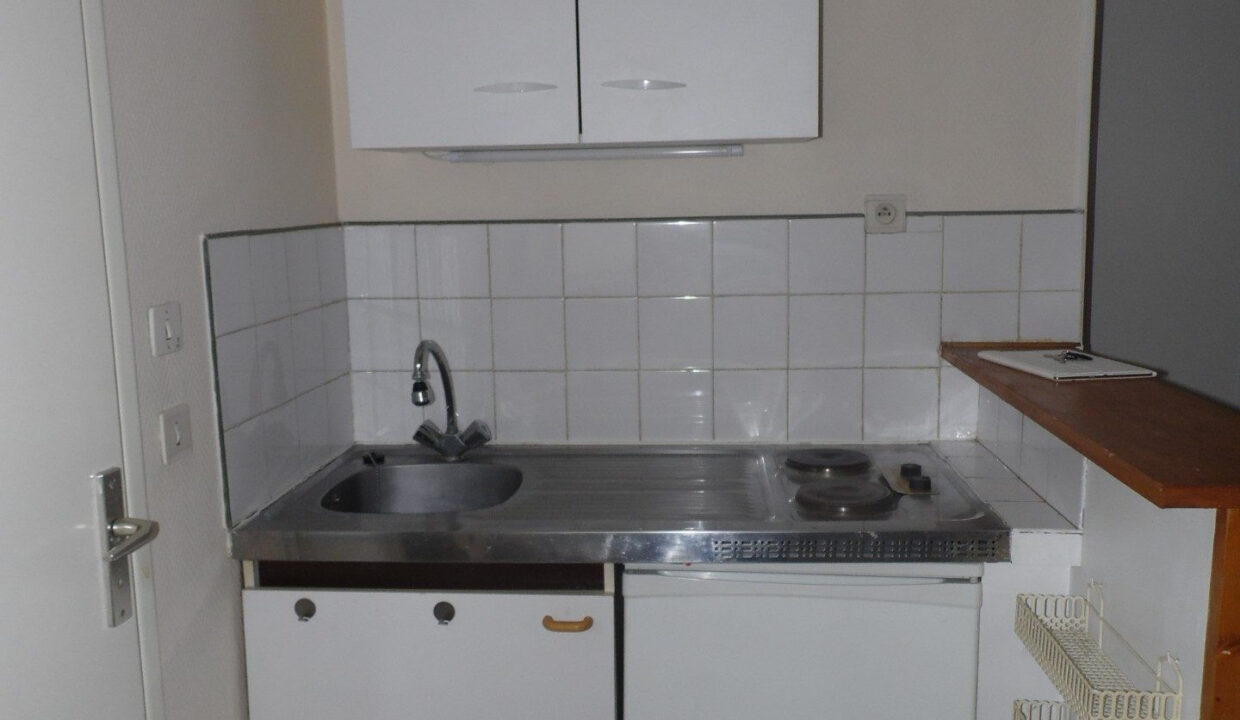 0011820002-CEGADIM63-4