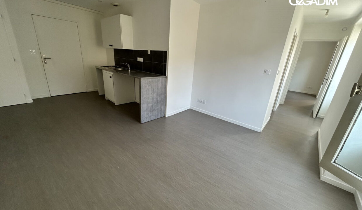 12661501-CEGADIM63-1