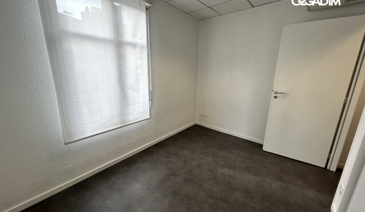 0001900011-CEGADIM63-4