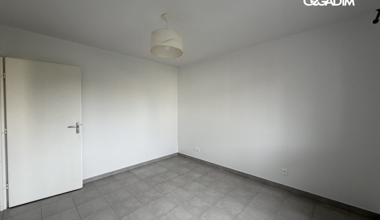 0002290008-CEGADIM63-4