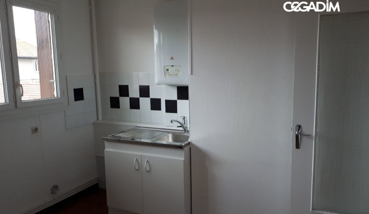 0005710006-CEGADIM63-2