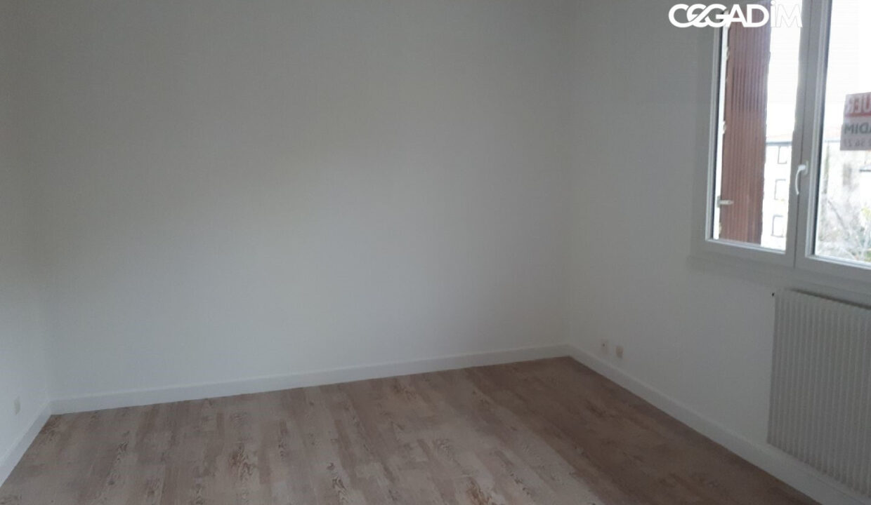 0005710006-CEGADIM63-5