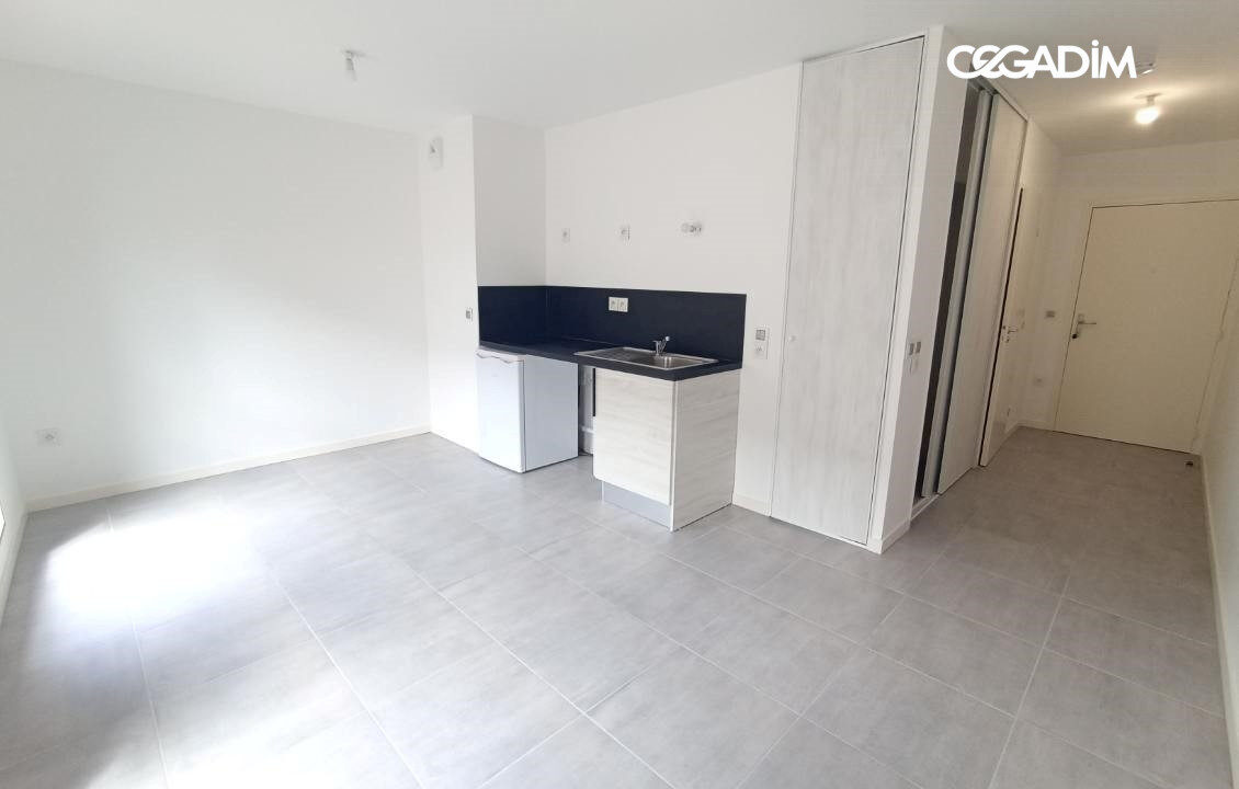 0012600011-CEGADIM63-1