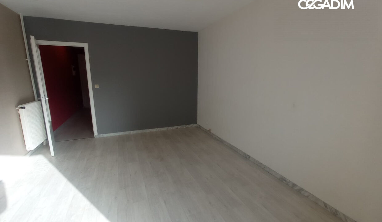 0000550089-CEGADIM63