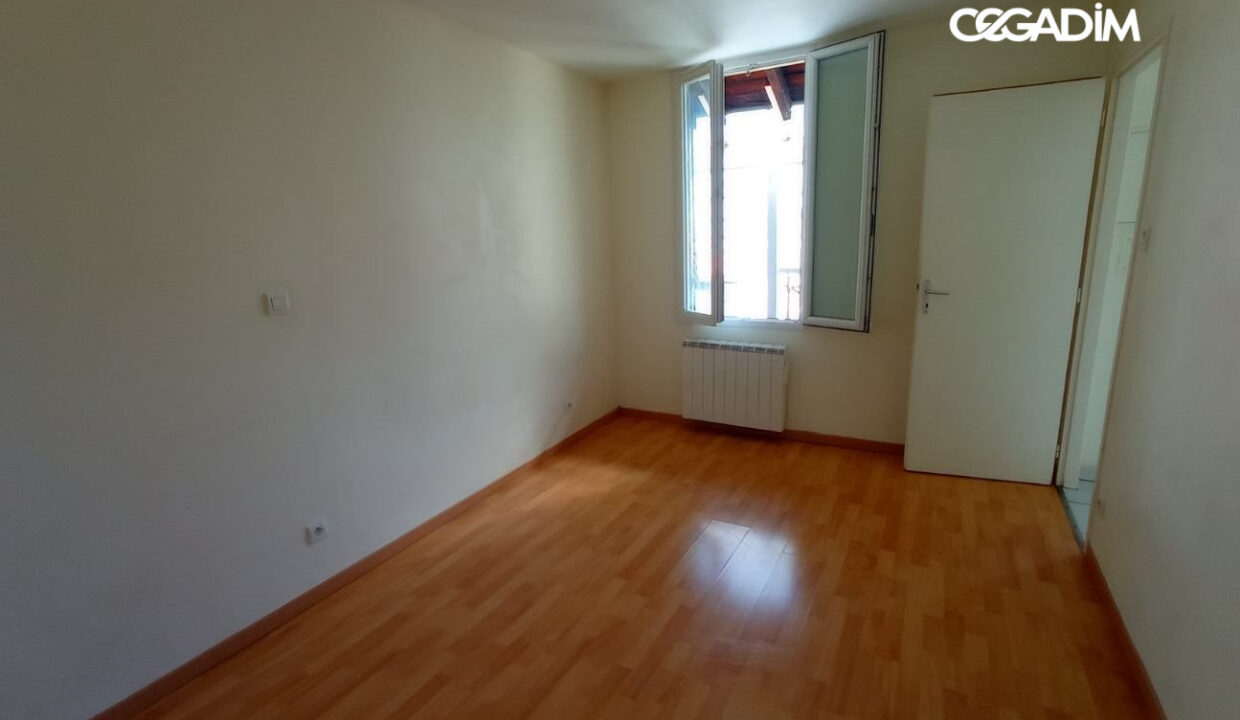 0005810009-CEGADIM63-2